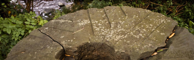 Antigua piedra de moler